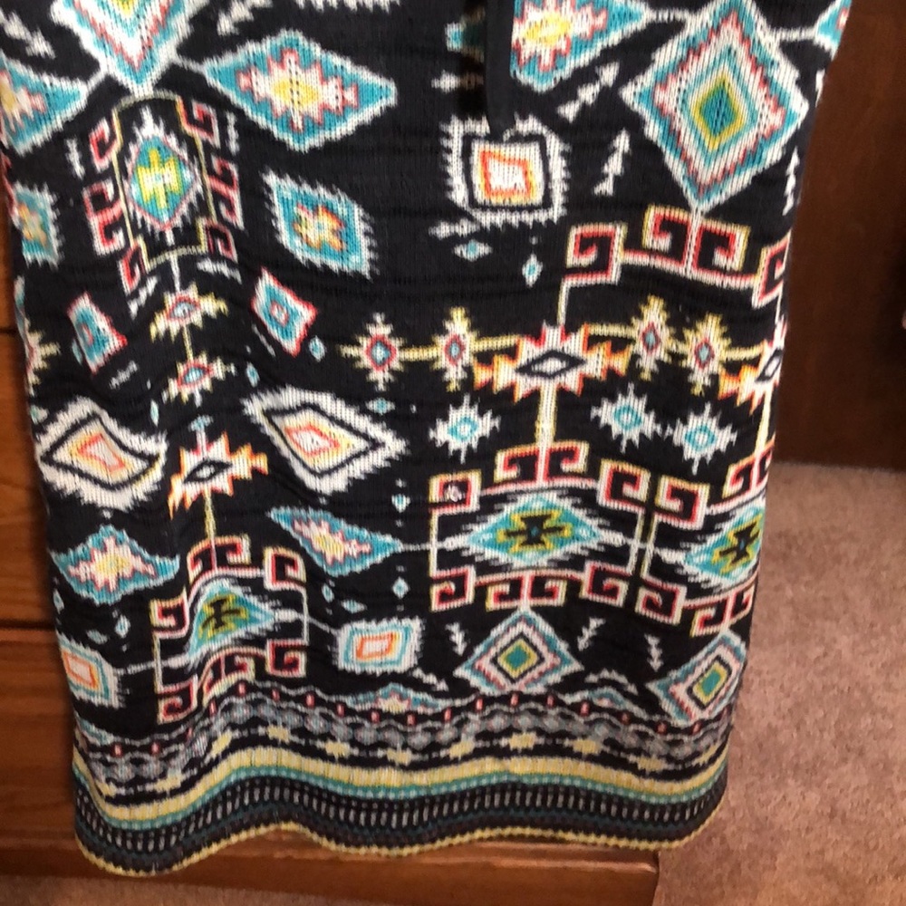 Dress - Picture 6 of 7
